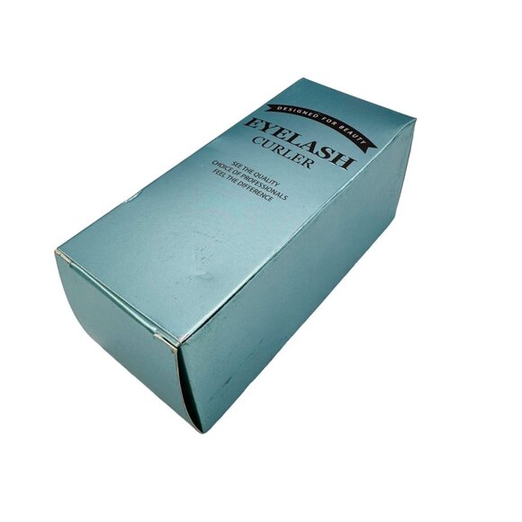 professional Eyelash Curler Metal Eyelash Curler with Replacement Refill Pads - Picture 5 of 6